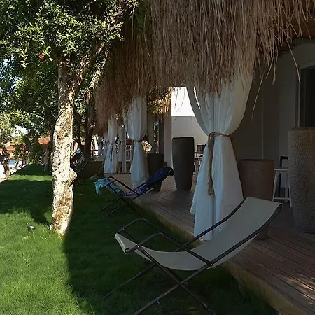 Moon Beach Hotel