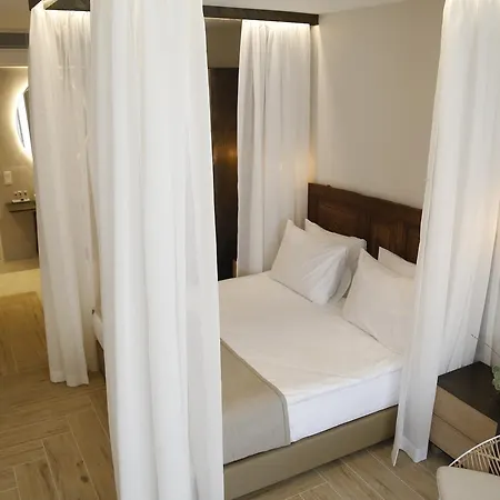 Moon Beach Otel